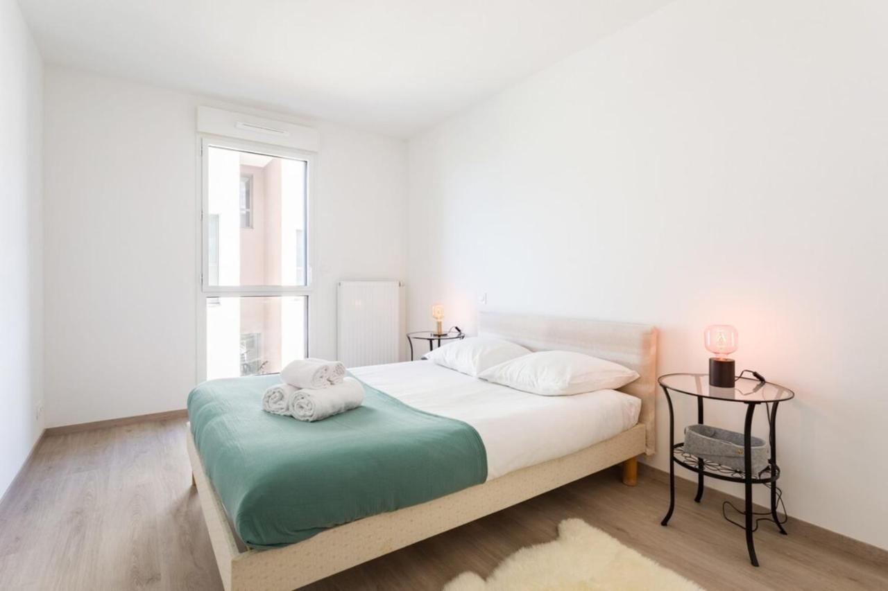 Le Rio, Appartement Avec Terrasse & Parking Ренн Экстерьер фото